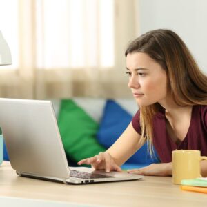 Student laptops – Things to consider before buying one