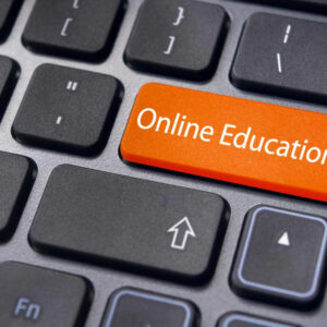 5 important features of online universities