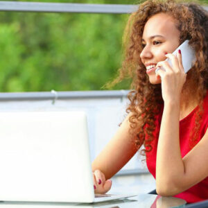 Don’t like being boxed in by contracts? Check out these no contract cellphones